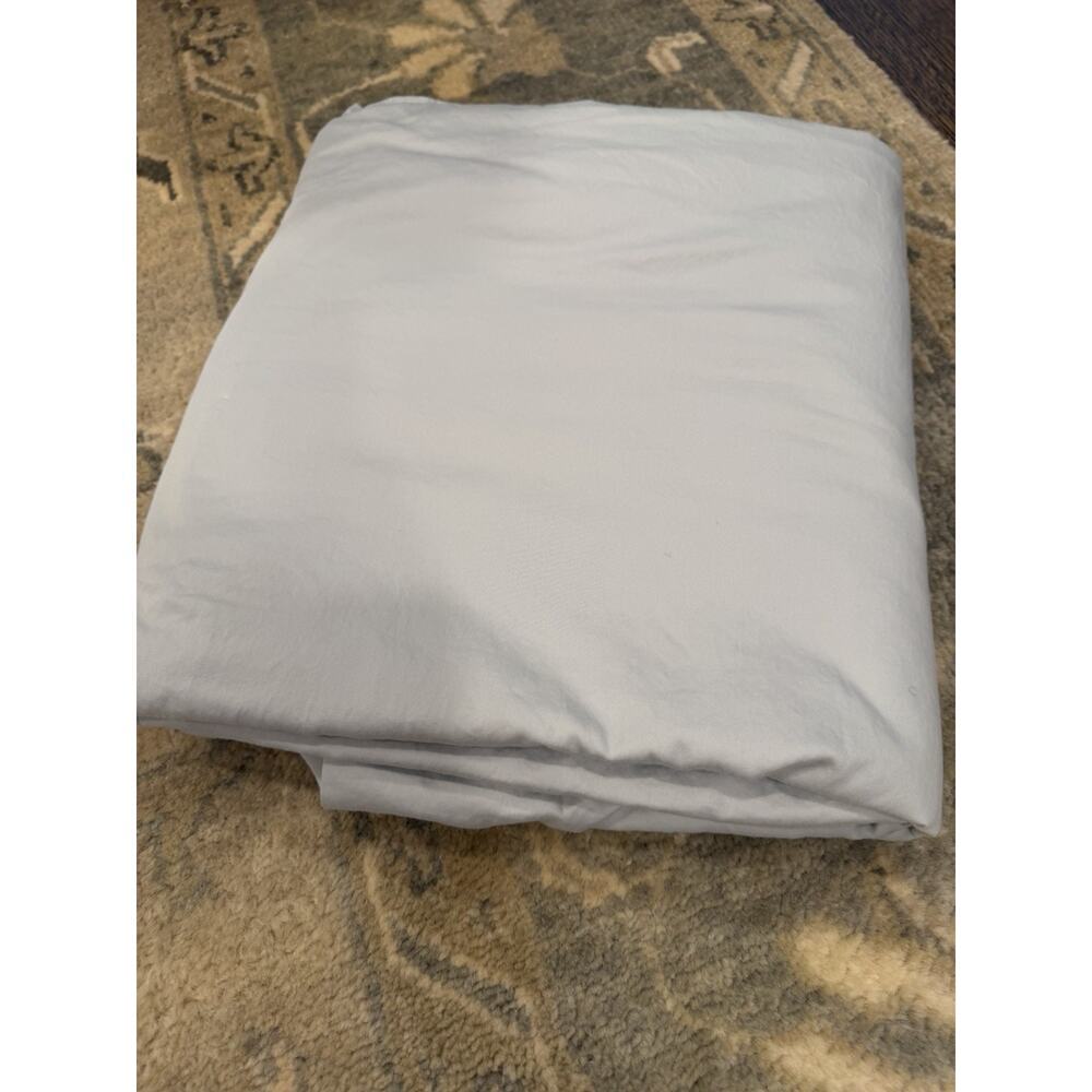 Boll & Branch King Flat Sheet Signature Fabric 100% Organic Cotton Light Gray